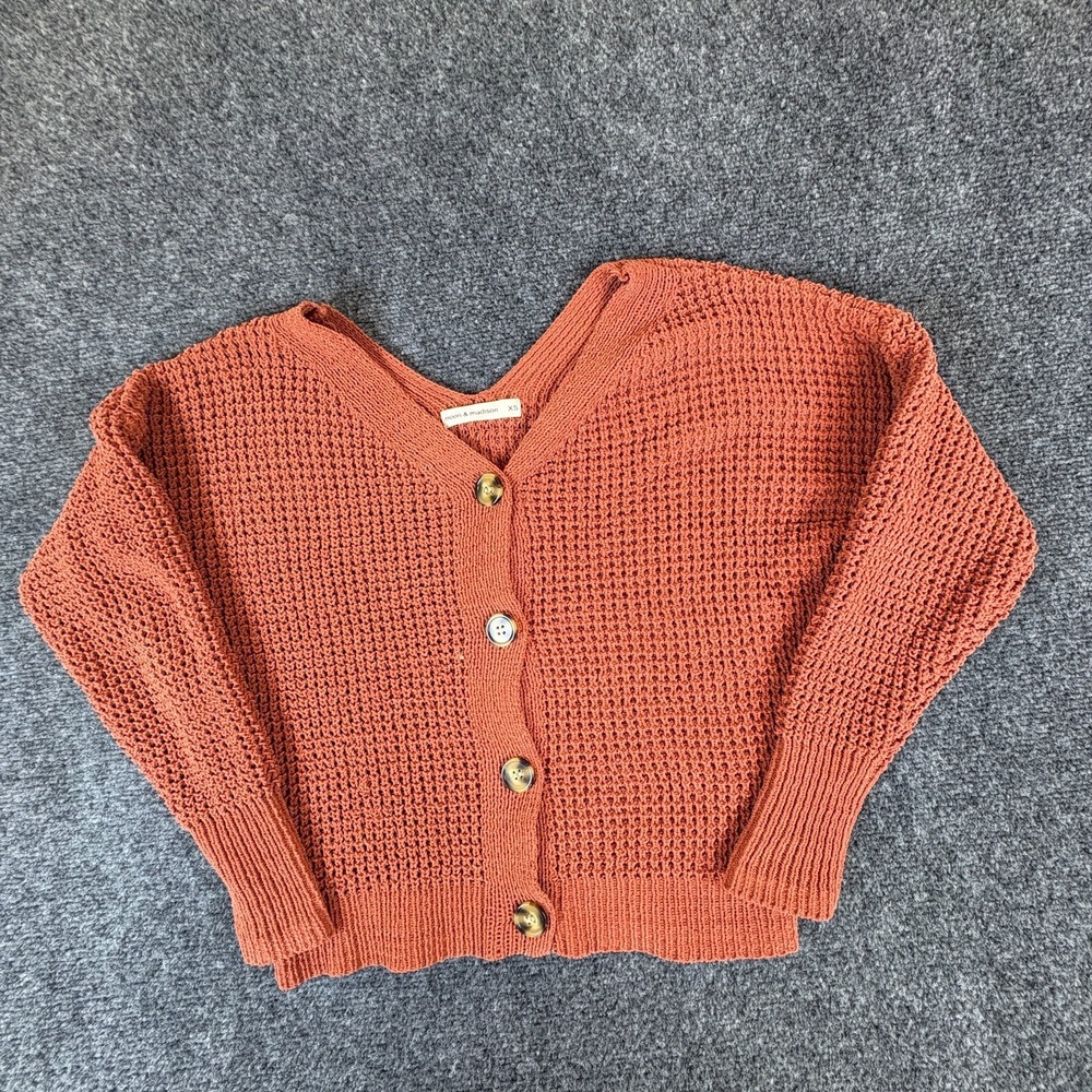 Moon And Madison Cardigan Sweater Womens XS Rust Waffle Knit V Neck Button Front
